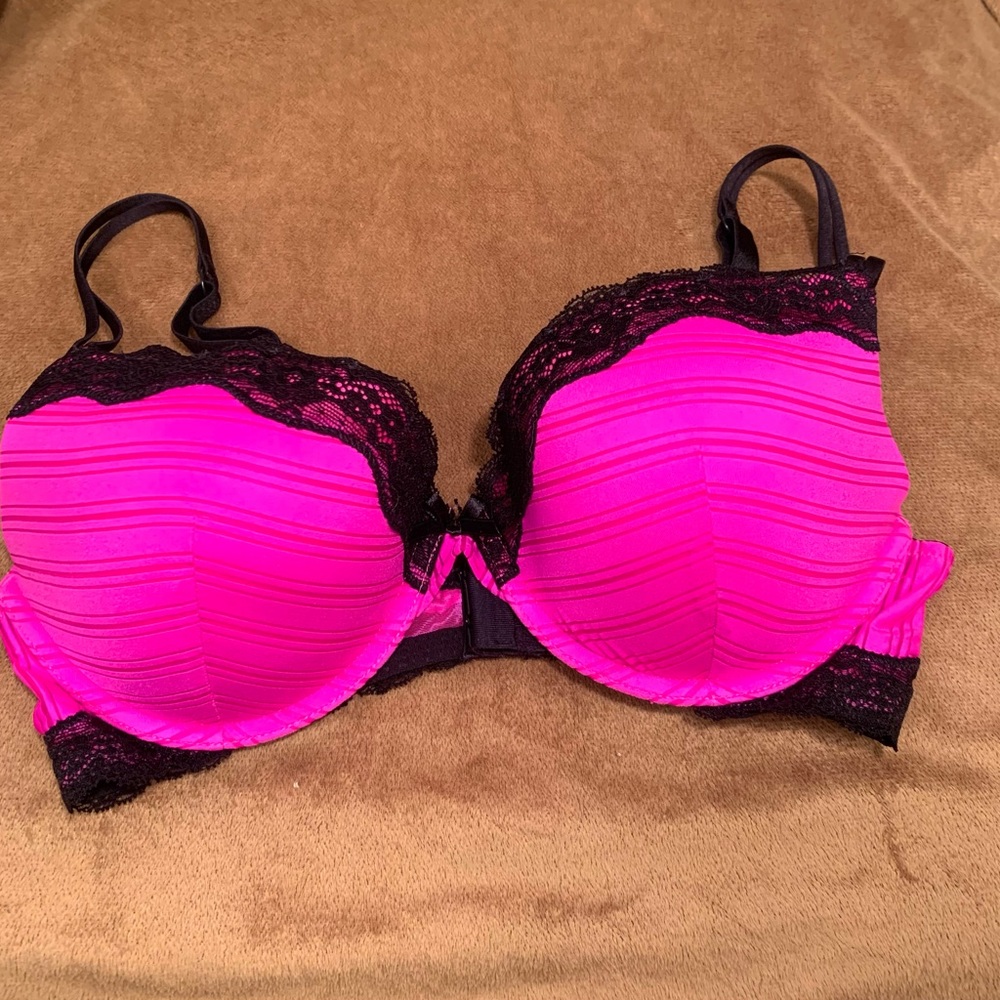Ambrielle Pink and Black Lace Trim Bra Full Coverage
